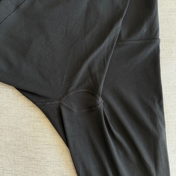 Athleta Salutation Stash Capri Legging - Picture 6 of 6